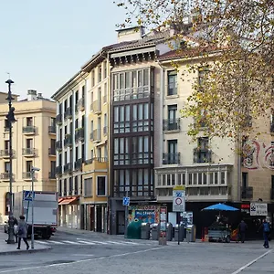 pamplonapartments-duque-de-ahumada.sansebastianhotels.net/