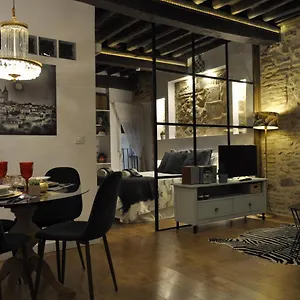 exclusivo-apartamentoloft-alcazar.besthotelstoledo.com/