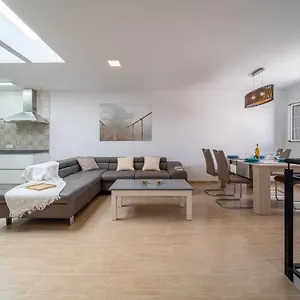 Apartment Volcano Getaway - Adults Only, Punta Mujeres